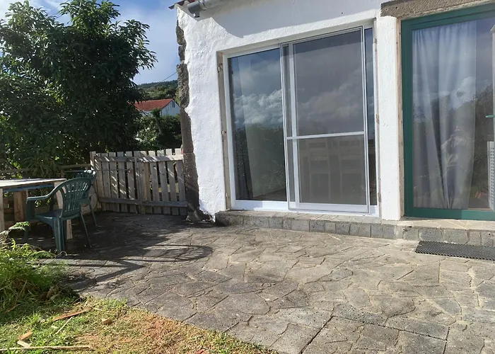 Homestay szállás House With Forest View